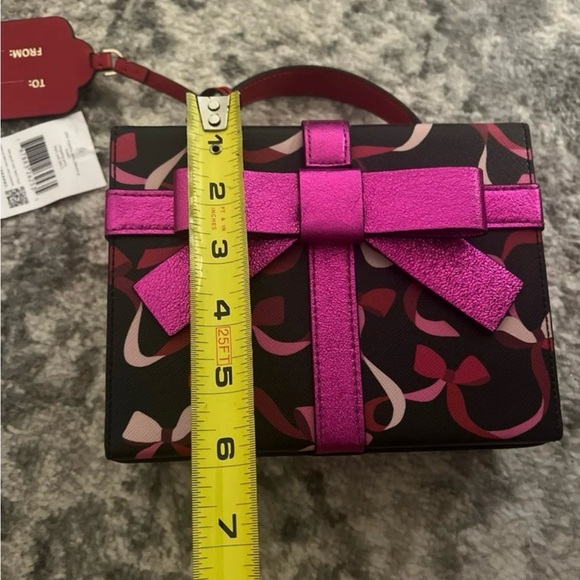 Dior entry for Kate spade bundle raffle - Picture 5 of 6